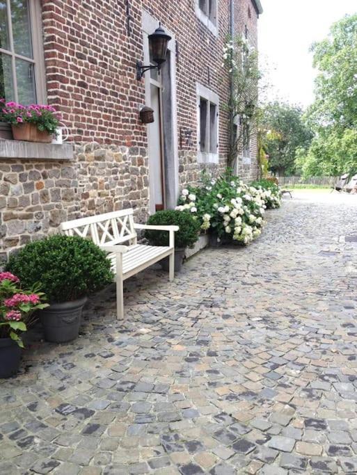 Country House Clos Des Hortensias Blegny Bagian luar foto