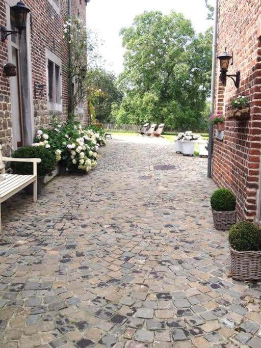 Country House Clos Des Hortensias Blegny Bagian luar foto